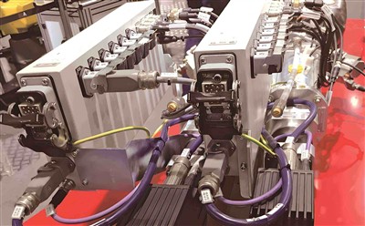 ہاٹ رنر انڈسٹری کی قابل اعتماد ریڑھ کی ہڈی کے طور پر ہیوی ڈیوٹی کنیکٹر